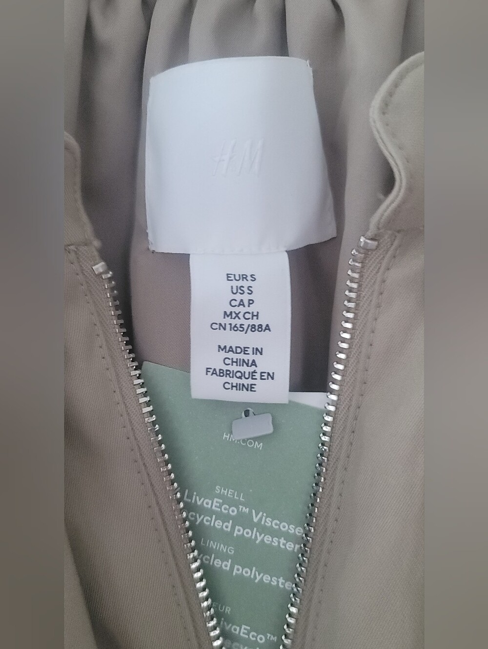 H&M Bubble Hem Jacket with Decorative Neck Scarf Size S - Picture 7 of 7